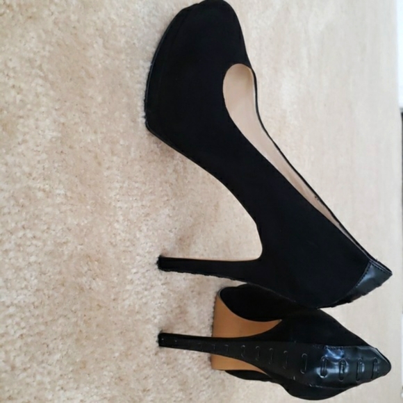 NEW! Nine West "Heartbeat" Black Suede Platform Pump (10) - Picture 3 of 7